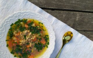 Secrete pentru o supă de pui aromată și sănătoasă