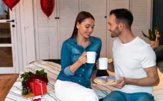 Sfaturi pentru a rămâne îndrăgostită de partener pe termen lung